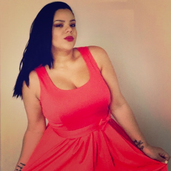 Meet your Posher - Picture 2 of 8